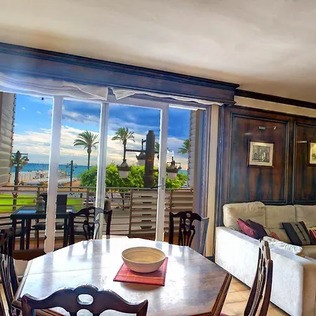 Апартаменты Casa Del Mar *